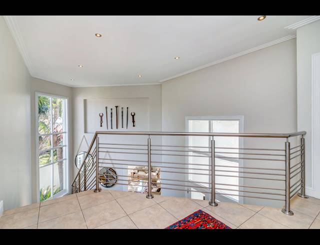 5 BEDROOM HOUSE FOR SALE IN DAINFERN VALLEY ESTATE